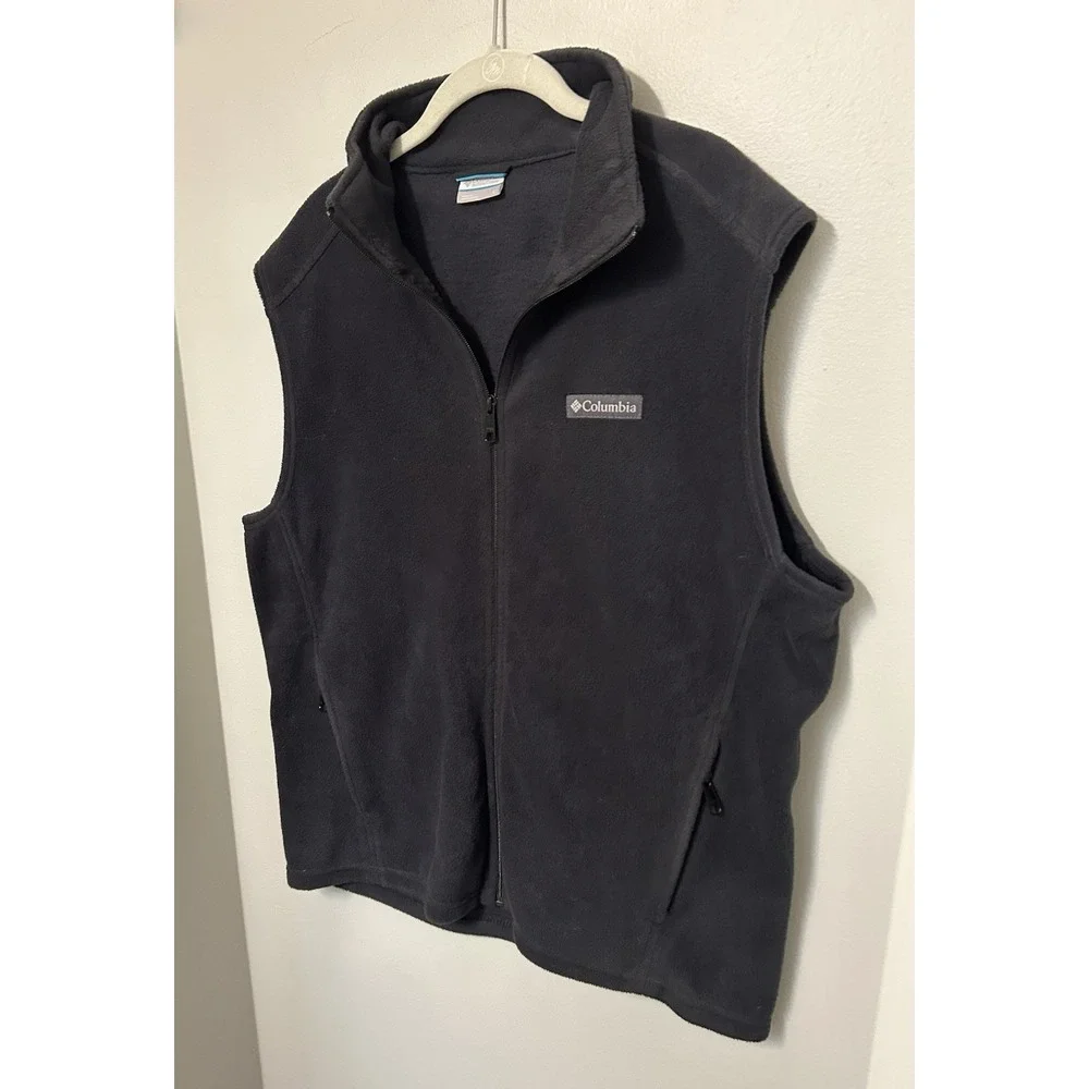 Columbia Men's Navy Blue Full Zip Vest w/ Zipped Pockets Stand-Up Collar L